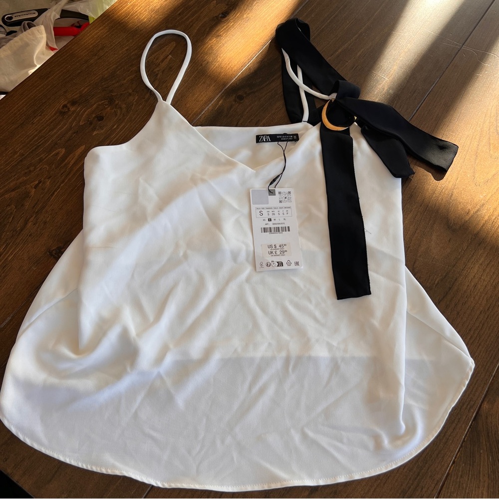 Zara White and Black Sleeveless Top - Picture 1 of 8